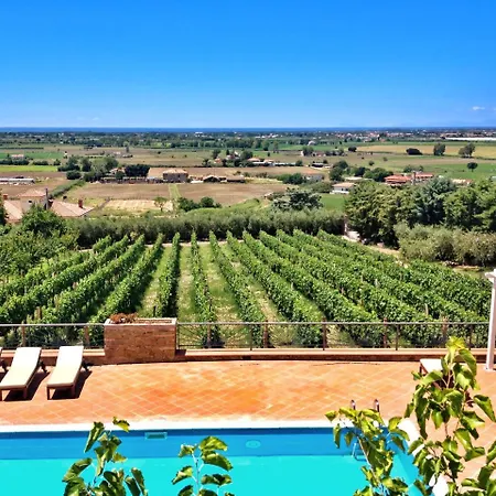 Sleeps 23 Pool Air Con Wifi